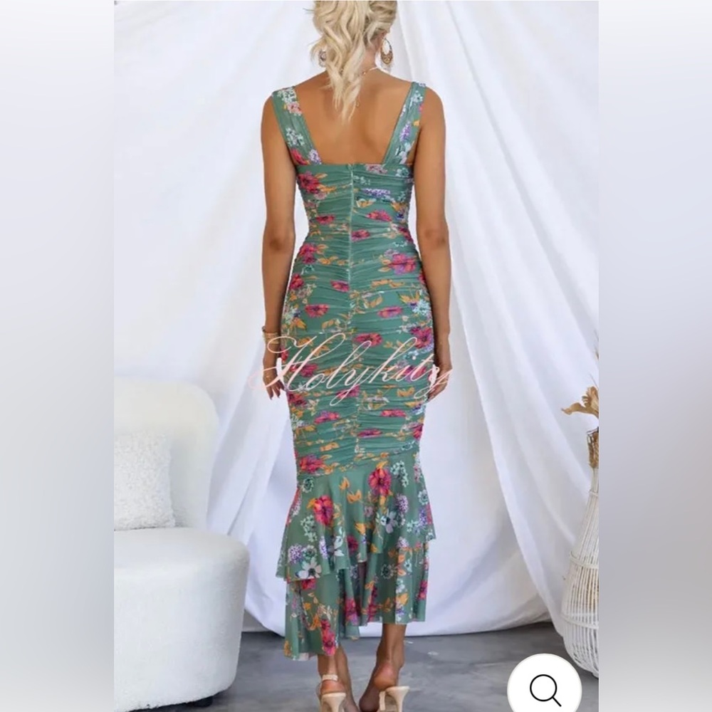 Floral Ruched Mesh Overlay Ruffle Hem Maxi Dress